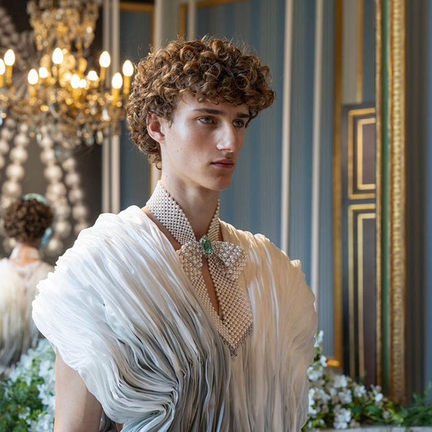 Mikimoto unveils its new high jewelry collection, The Bows Mikimoto unveils its new high jewelry collection, The Bows